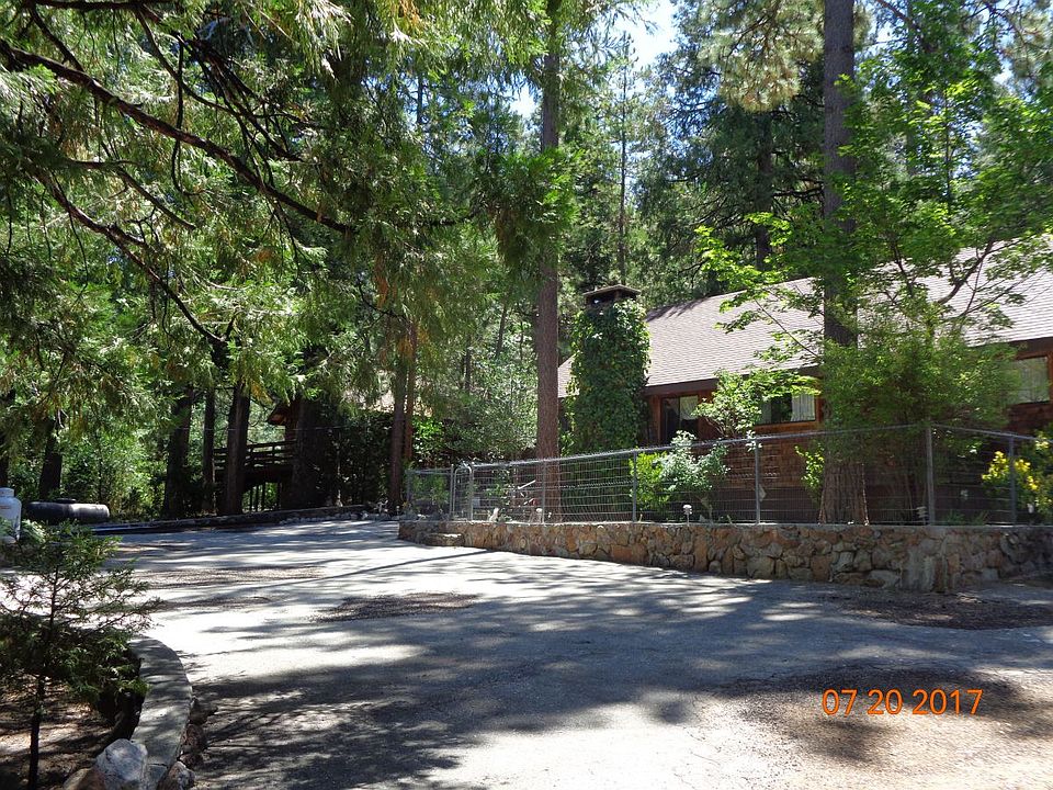 1st image of 54221 Strawberry Valley Dr