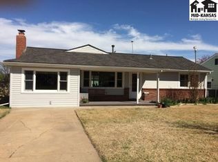 918 Larimer St, Pratt, KS 67124