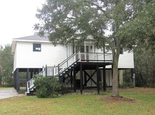 202 Basswood Dr, Pass Christian, MS 39571