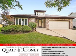 821 Kromray Rd, Lemont, IL 60439