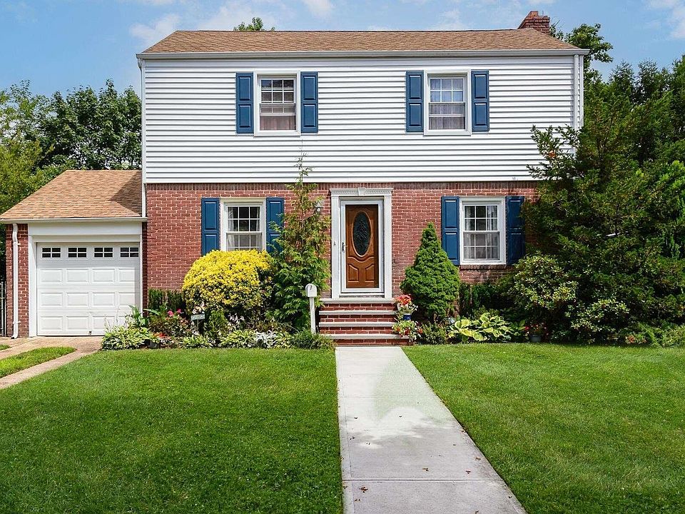 1st image of 141 Willow Street