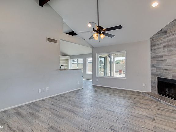 4th image of 20615 N 22nd Ave