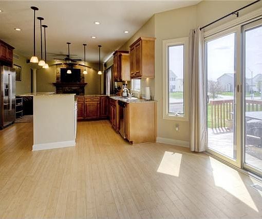 4th image of 350 NE Carefree Ln