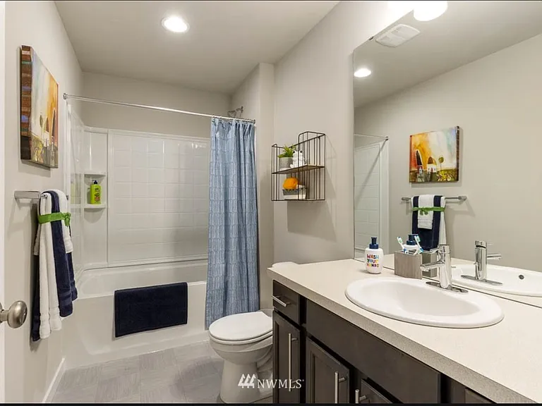 Full Bath
