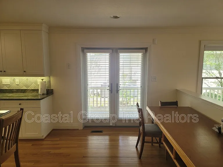 2309 Wake Forest St — Photo 7