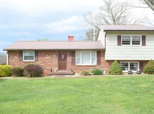 2581 Richmond Hwy, Gladstone, VA 24553