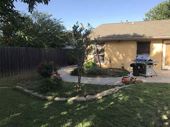 3rd image of 508 NE 48th St