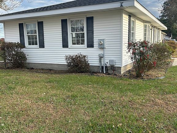 2nd image of 164 Shamrock Dr