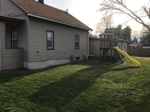 4th image of 1825 St Vincents Ave