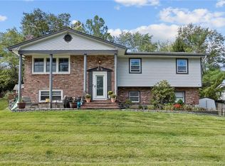 6 Valley Dr, Thiells, NY 10984