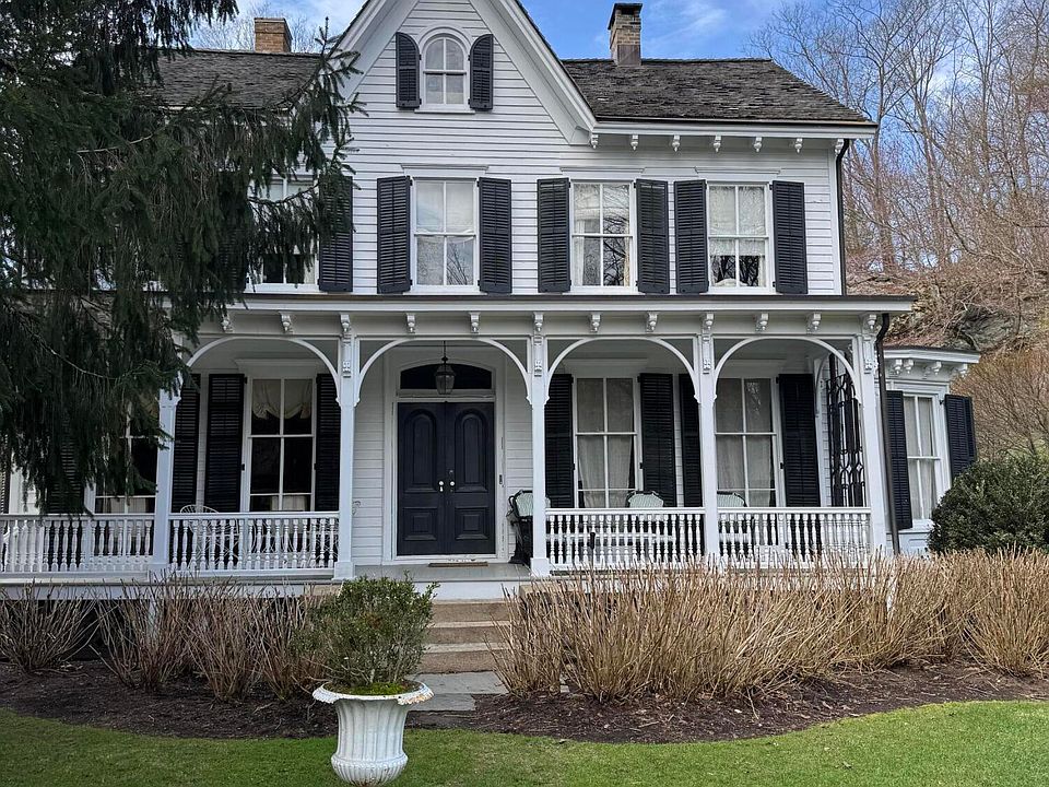 1st image of 332 Riversville Rd