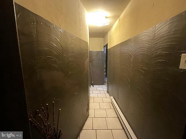 2nd image of 2022 W Boston St