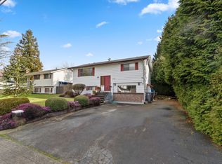 6180 181a St, Surrey, BC V3S 4M2