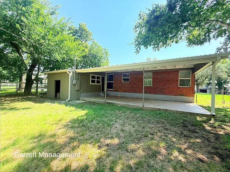 204 S Porter St — Photo 12