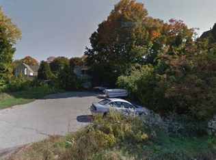 20 Maple St, Rochester, NH 03867