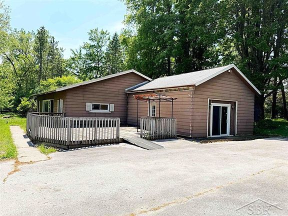 2nd image of 1408 Waldo Ct