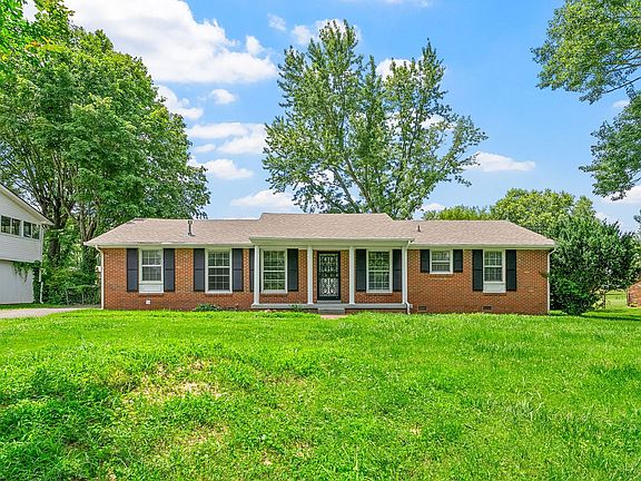 2nd image of 426 Peterson Ln