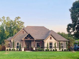 14560 Meadow Gln, Lindale, TX 75771