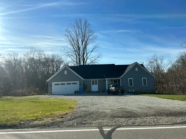 7821 Mulberry Rd, Chesterland, OH 44026