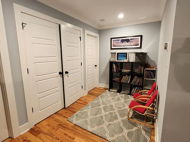 4231 Craig Ave — Photo 10
