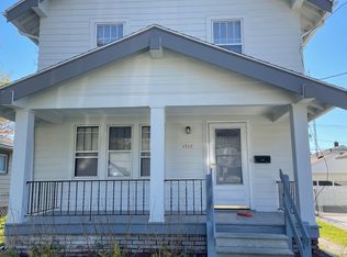 1717 Barrows St, Toledo, OH 43613
