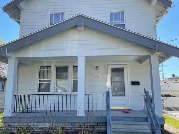 1717 Barrows St, Toledo, OH 43613