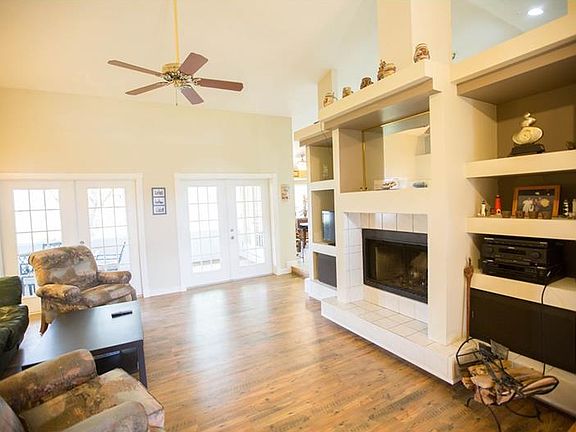 4th image of 2040 Live Oak Blvd