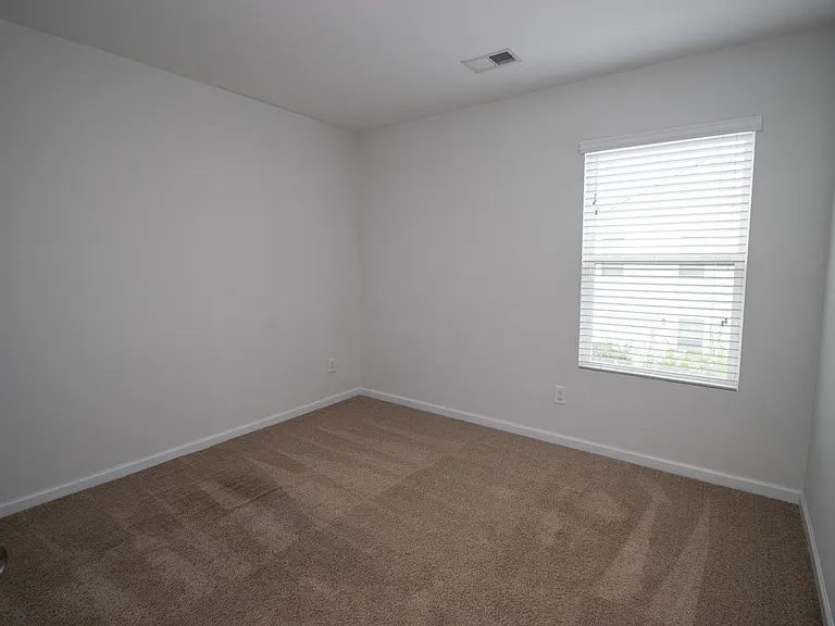 22 Routhland Ct — Photo 24