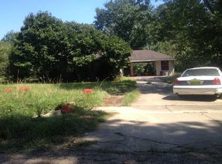 10571 Willow St, Clinton, LA 70722