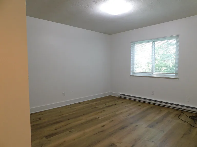 245 Brookridge Ct #2 — Photo 8
