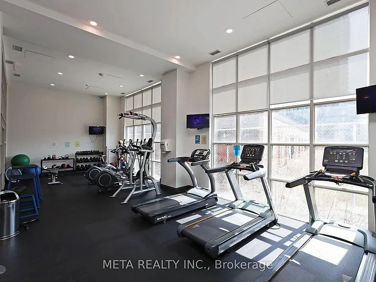 125 Western Battery Rd #1605 — Photo 9