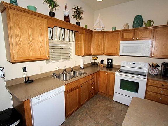 3rd image of 3137 Islawild Way