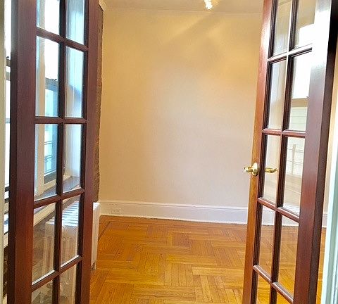 4th image of 3753 62nd St APT 2B