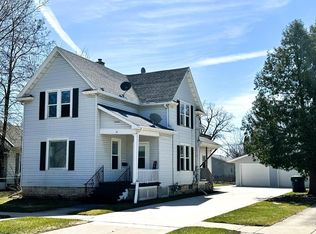 16 E 11th St, Fond Du Lac, WI 54935
