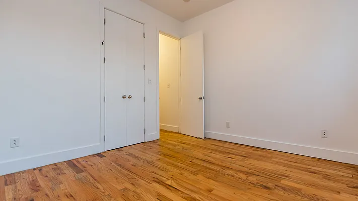 Rented by Nooklyn NYC LLC | media 10