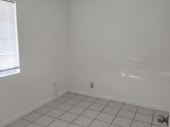 4th image of 33495 Cathedral Canyon Dr #B