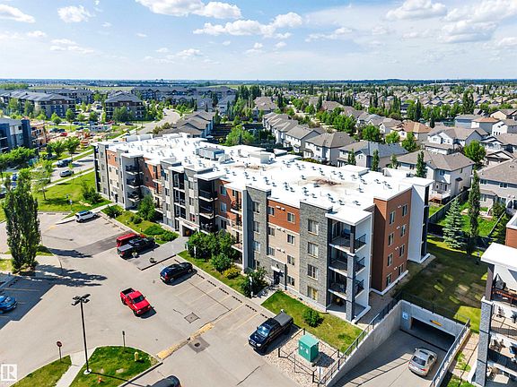 3rd image of 11812 22nd Ave SW #402