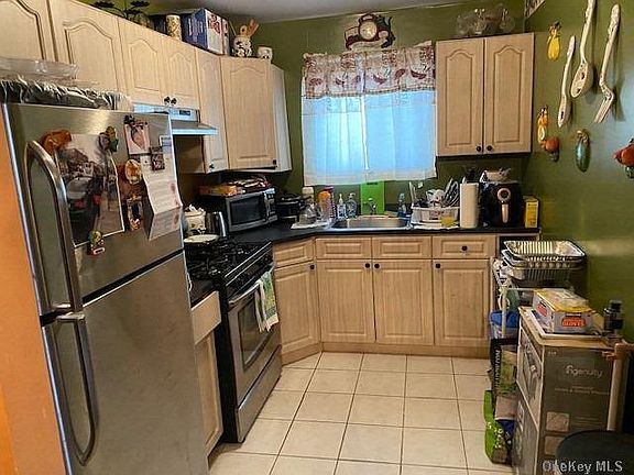 5th image of 117-13 199th St