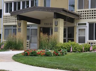 720 S Clinton St #B1, Denver, CO 80247