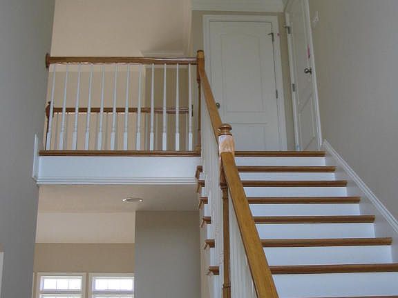 4th image of 7812 Chillingsworth Ln