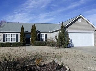 1921 Maple Sugar Ln, Fuquay Varina, NC 27526