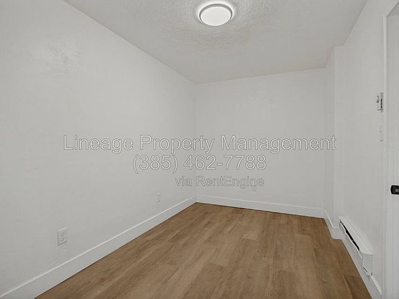5th image of 420 W 20th St #3