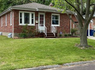 8936 Kathlyn Dr, Saint Louis, MO 63134