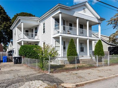 22-24 London Ave, Pawtucket, RI, 02861