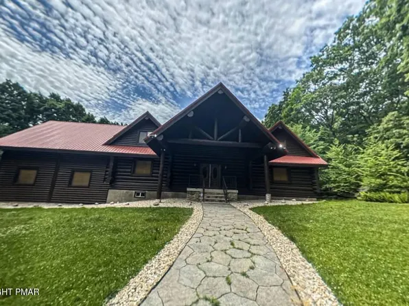 1673 Laurel Run Rd, Bear Creek Township, PA 18702