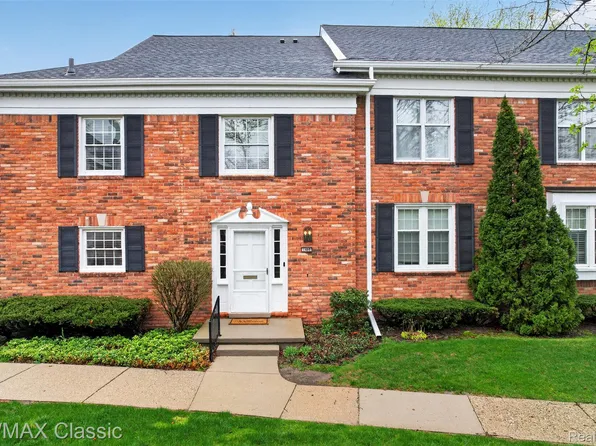 1460 Trailwood Path, Bloomfield Township, MI 48301