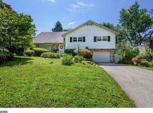 710 Oxford Rd, Bala Cynwyd, PA 19004