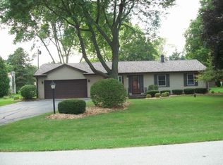 1125 Garvens Ave, Brookfield, WI 53005