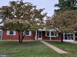 25 Woodland Park Dr, Luray, VA