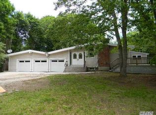 451 Miller Place Rd, Miller Place, NY 11764